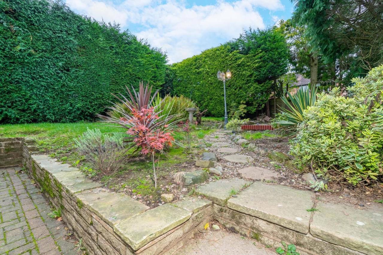 Large 4 Bedroom House - Top Rated - Off-Street Parking - Garden - Sleeps 9 - Contractors - Groups - Pool Table Northfield Eksteriør billede