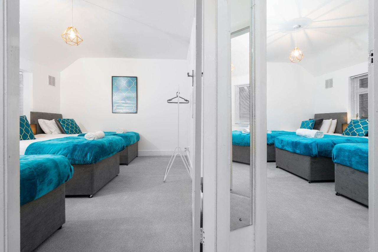 Large 4 Bedroom House - Top Rated - Off-Street Parking - Garden - Sleeps 9 - Contractors - Groups - Pool Table Northfield Eksteriør billede