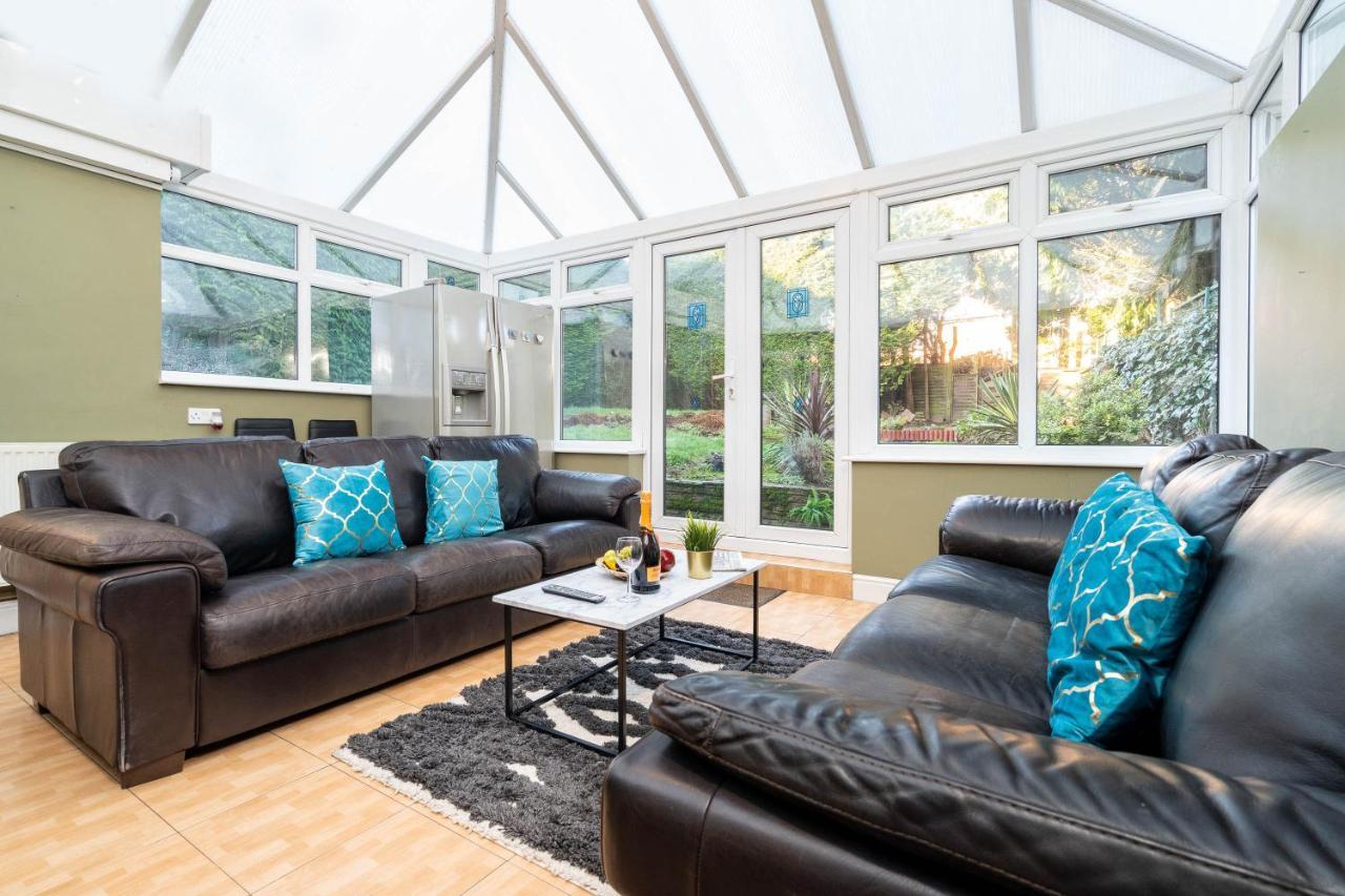 Large 4 Bedroom House - Top Rated - Off-Street Parking - Garden - Sleeps 9 - Contractors - Groups - Pool Table Northfield Eksteriør billede